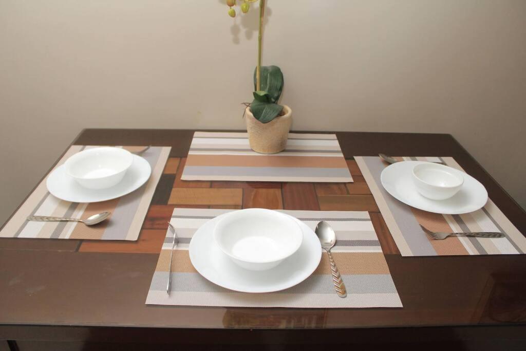 A2J Luxury 1Br Suite Near Venice Mall Bgc Taguig Манила Экстерьер фото