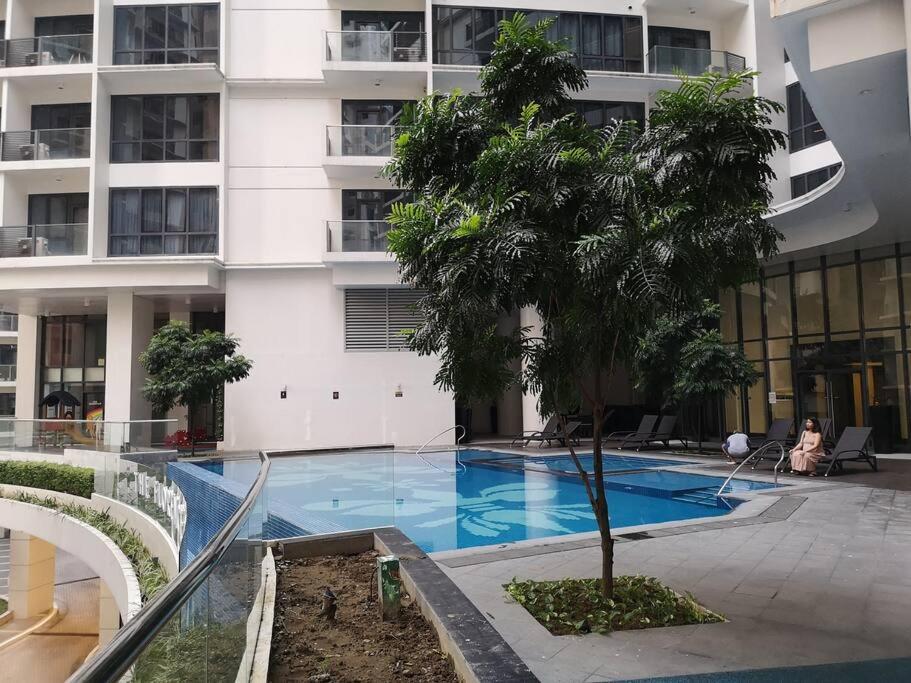 A2J Luxury 1Br Suite Near Venice Mall Bgc Taguig Манила Экстерьер фото
